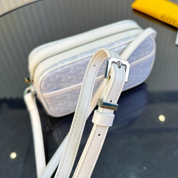 Goyard Handbags - Picture 3 of 9